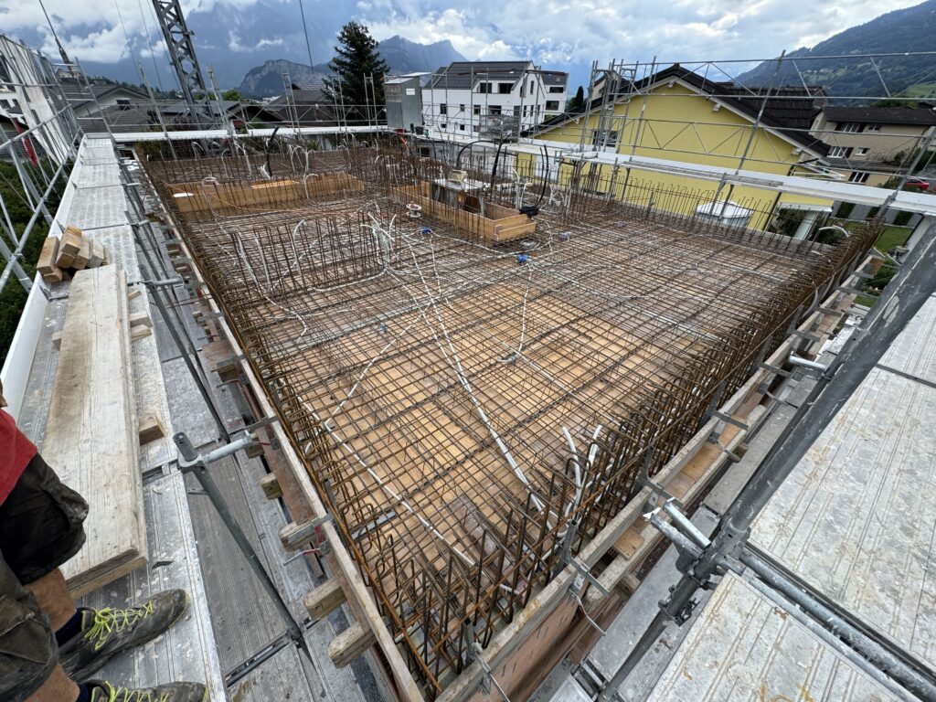 2026-07-03 Bew Decke OG (1)